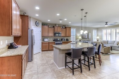 14 Kitchen photo a