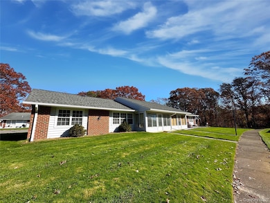 215 Woodbridge Dr unit A, Ridge, NY 11961 - photo 2