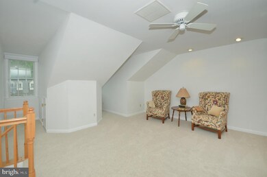 1034 Hidden Moss Dr, Cockeysville, MD 21030 - photo 7
