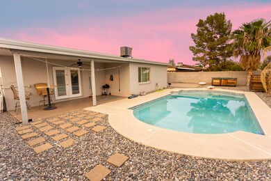 pool view