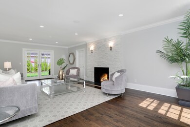 Living Rm