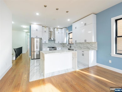 8 Jefferson Ave unit A, Jersey City, NJ 07306 - photo 3