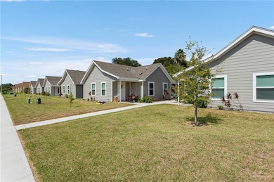 1413 Quitaca Dr, Edinburg, TX 78541 - photo 3