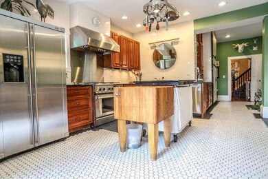 128 W Wayne Ave, Wayne, PA 19087 - photo 6