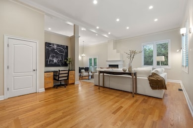 39 Glenland Rd unit 12, Chestnut Hill, MA 02467 - photo 4