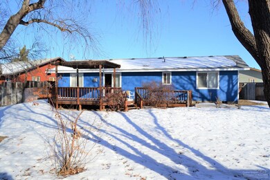 852 NW Maple Ct, Redmond, OR 97756 - photo 4