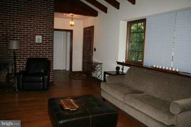4205 E West Hwy, Chevy Chase, MD 20815 - photo 2
