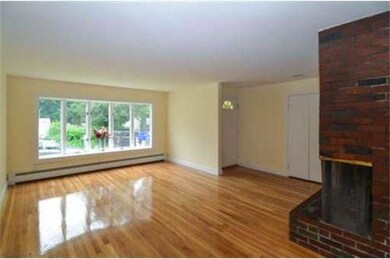 29 Richardson St, Billerica, MA 01821 - photo 3