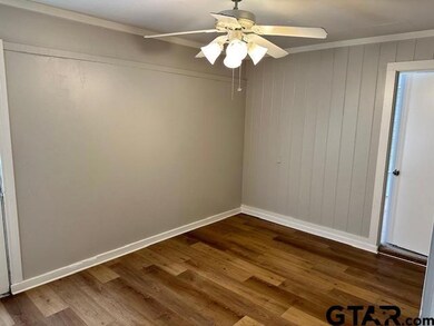 1435 Glenrose St, Tyler, TX 75701 - photo 3