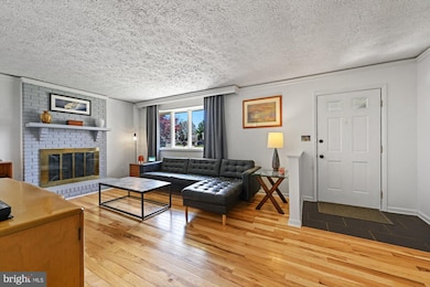 4014 Silvage Rd, Nottingham, MD 21236 - photo 4