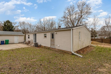 6945 NE Suburban Dr, Michigan City, IN 46360 - photo 5