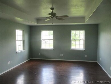 233 Caboose St, McAlester, OK 74501 - photo 2