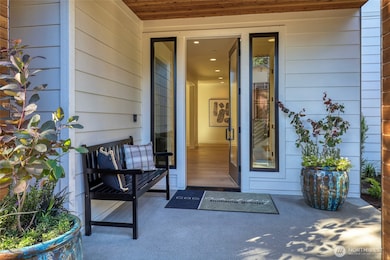 912 18th Ave W, Kirkland, WA 98033 - photo 2