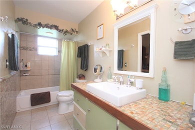 Remodeled full Bathroom