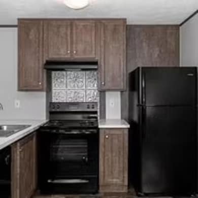 7803 Saint Andrews Church Rd unit 25A, Louisville, KY 40214 - photo 3