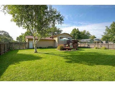 9760 99th Ave N, Maple Grove, MN 55369 - photo 6