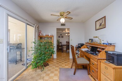 Desk area between kitchen & family room