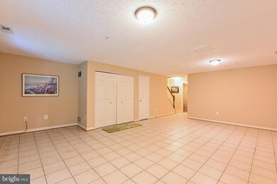 1489 Falcon Nest Ct, Arnold, MD 21012 - photo 5
