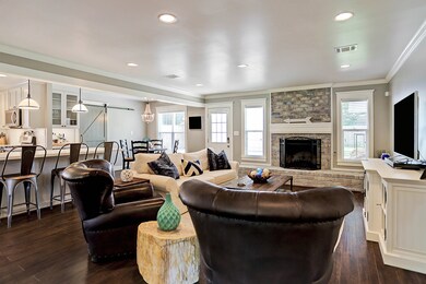 1011 Richelieu Ln, Houston, TX 77018 - photo 2