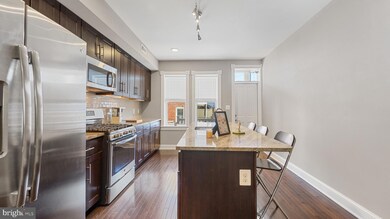 151 N Lakewood Ave, Baltimore, MD 21224 - photo 3