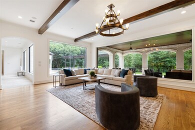 303 Wycliffe Dr, Houston, TX 77079 - photo 7