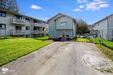 45-Back Yard_KI_002-Edit