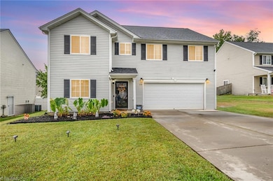 1131 Edinburgh Dr, Jamestown, NC 27282 - photo 3