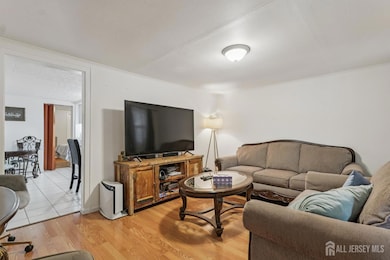655 Charles St, Perth Amboy, NJ 08861 - photo 4