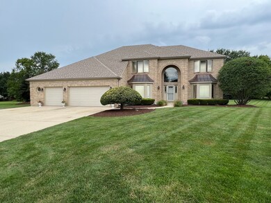 10636 S Bridle Path Ct, Naperville, IL 60564 - photo 2