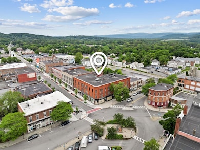 1 Pleasant St unit 316, Claremont, NH 03743 - photo 2