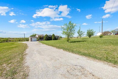 105 Stewart St, Rhome, TX 76078 - photo 5