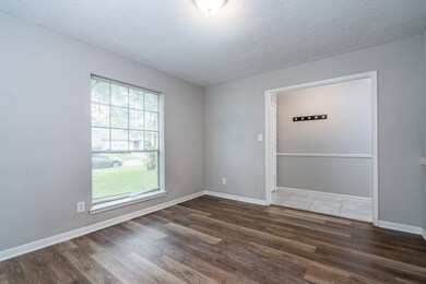 5002 Glendower Dr, Spring, TX 77373 - photo 4