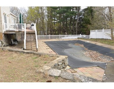 153 Highland St, Clinton, MA 01510 - photo 3