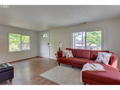 361 25th Ave, Longview, WA 98632 - photo 4