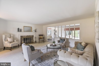 712 Maple Leaf Ln, Moorestown, NJ 08057 - photo 6