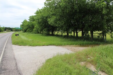 5642 Fm 2264, Rhome, TX 76078 - photo 2