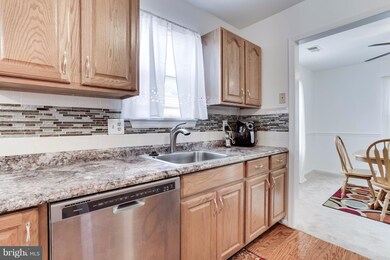 2452 Yarmouth Ln, Crofton, MD 21114 - photo 5