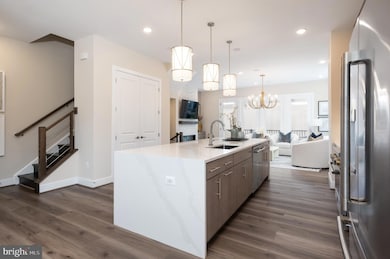 6239 Crosswind Dr, Rockville, MD 20852 - photo 4