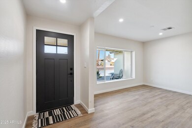 05-Foyer to Living Room