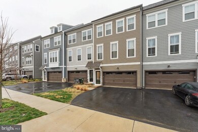 1698 Beech Leaf St, Dumfries, VA 22026 - photo 2