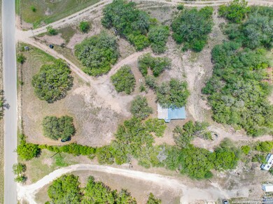 511 County Road 342, Hondo, TX 78861 - photo 6