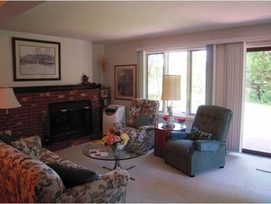 418 Lyman Batcheller Rd unit B, Hartford, VT 05001 - photo 3