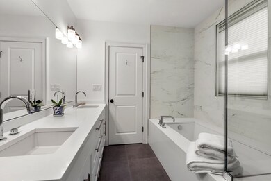 90 Babcock St unit 2, Brookline, MA 02446 - photo 6