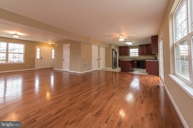 1013 Wampler Rd, Baltimore, MD 21220 - photo 4