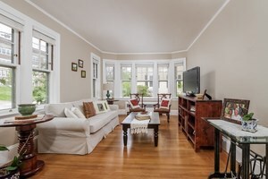 333 Elmgrove Ave, Providence, RI 02906 - photo 3