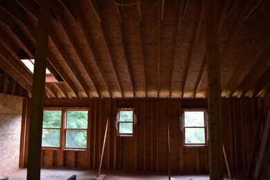 70 Loughran Ln, Highland, NY 12528 - photo 4