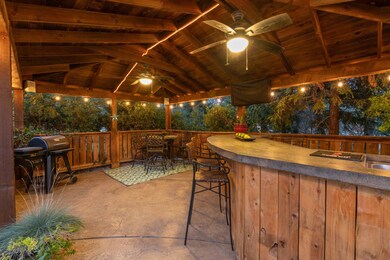 Outdoor Bar- Parsons Realty