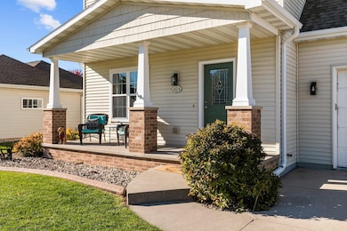 4124 E Glory Ln, Appleton, WI 54913 - photo 2