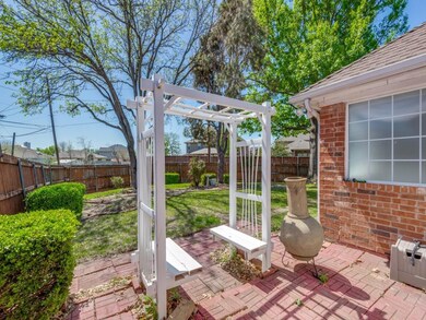 6417 Springmeadow Ln, Rowlett, TX 75089 - photo 4