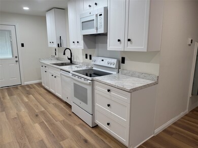 1430 Curtis Dr, Garland, TX 75040 - photo 6